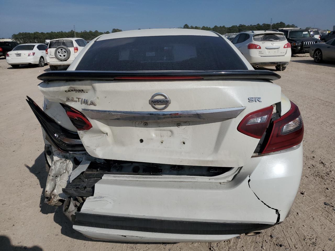 2017 NISSAN ALTIMA 2.5 - Фото 6