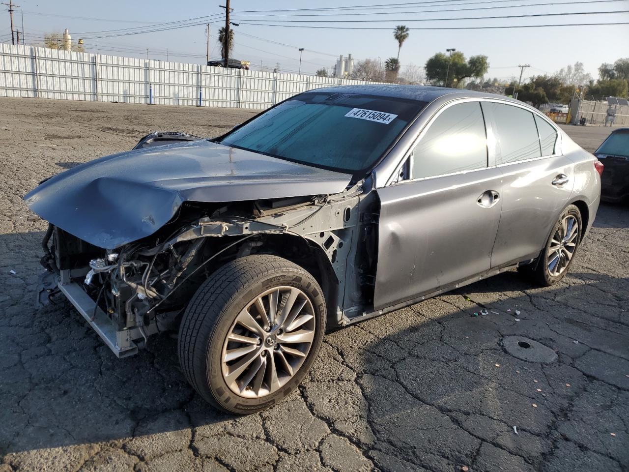 2018 INFINITI Q50 LUXE