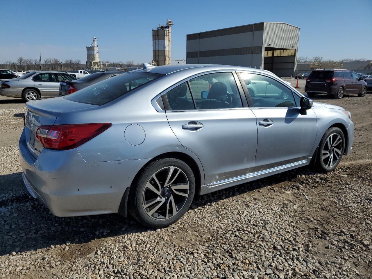 2017 SUBARU LEGACY SPO - Image 3