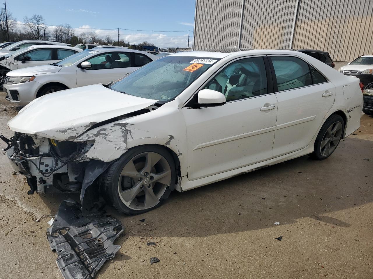 2013 TOYOTA CAMRY SE car image