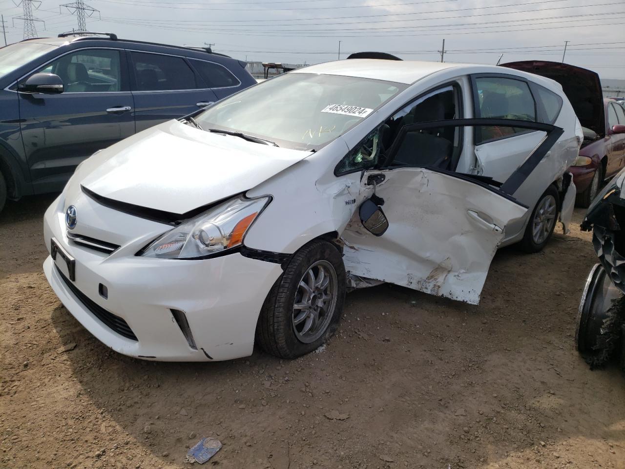 2012 TOYOTA PRIUS V car image