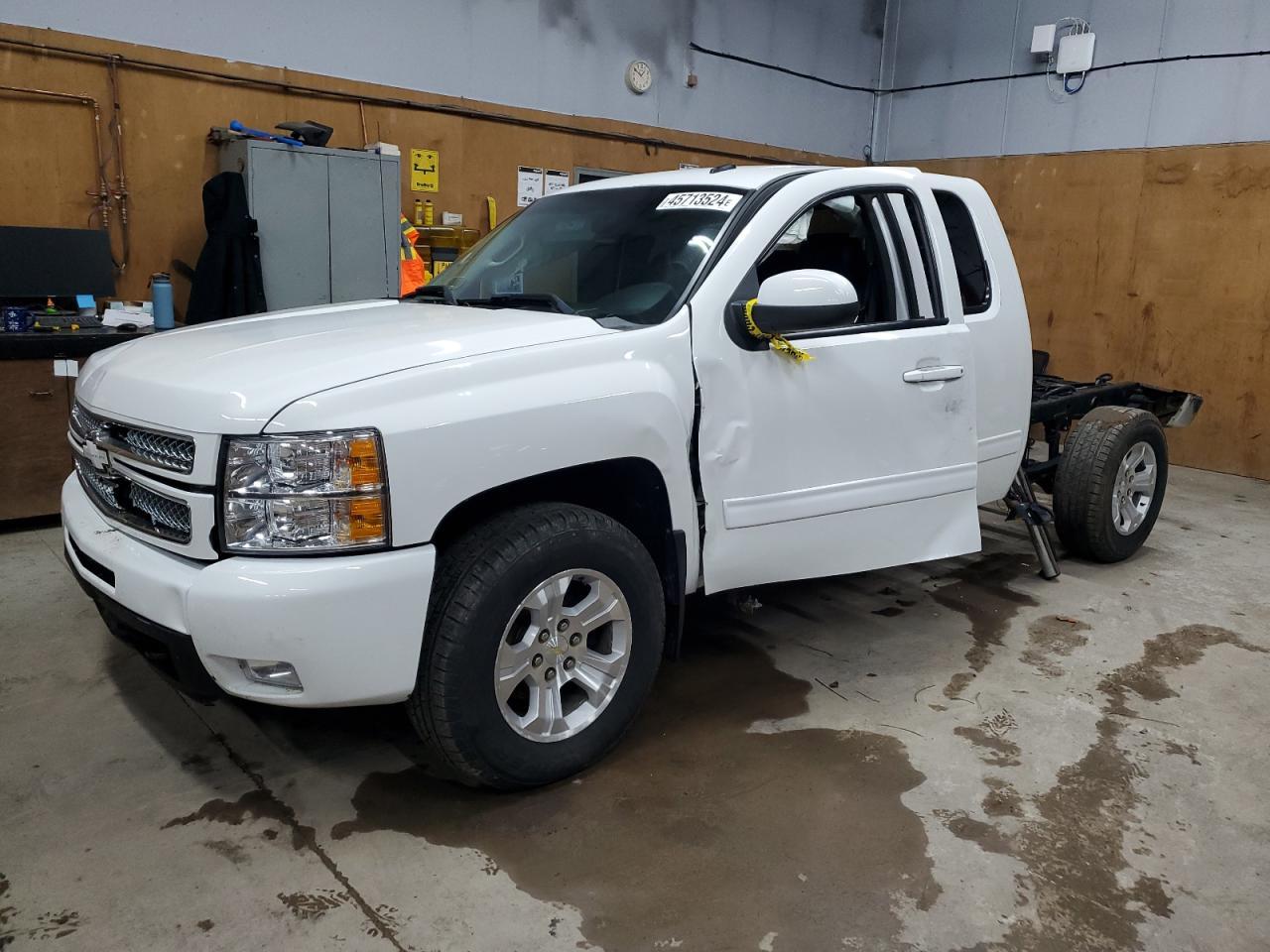 2012 CHEVROLET SILVERADO car image