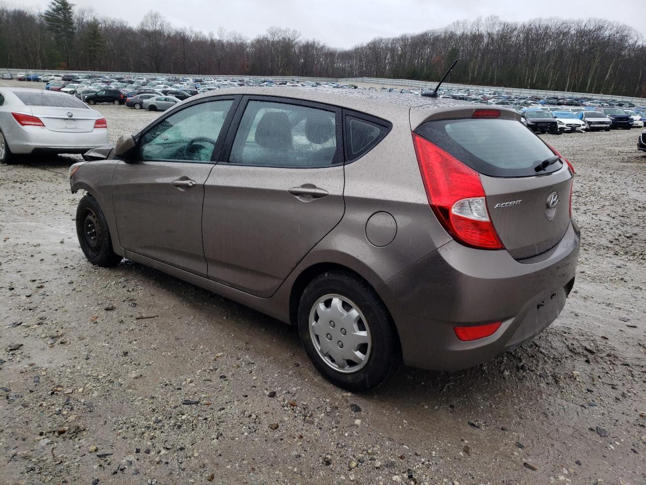 2014 HYUNDAI ACCENT GLS - Image 2
