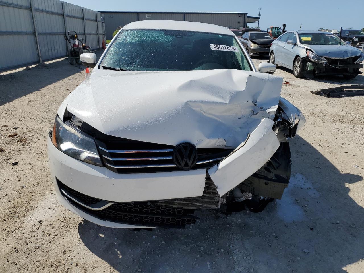 2015 VOLKSWAGEN PASSAT S - Фото 5