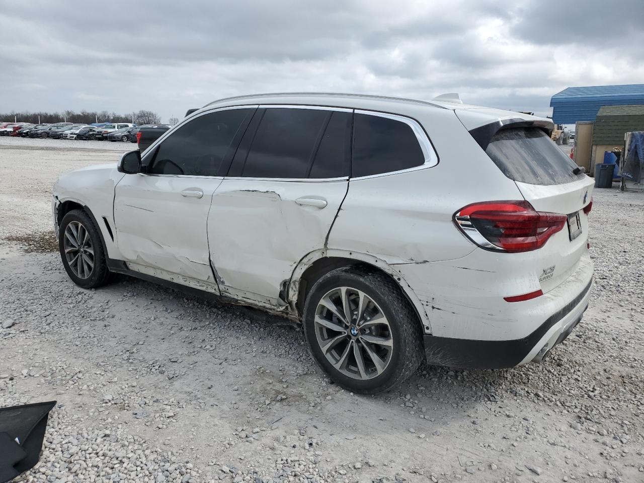 2019 BMW X3 XDRIVE3 - Image 2