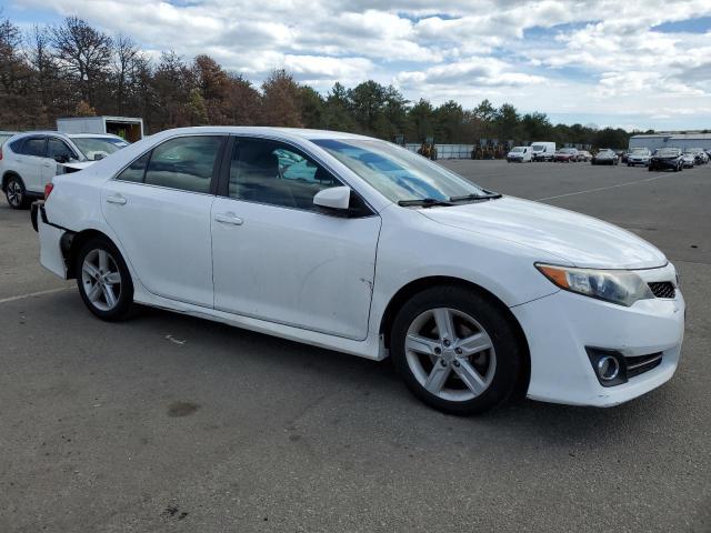 2014 Toyota Camry L - Фото 4