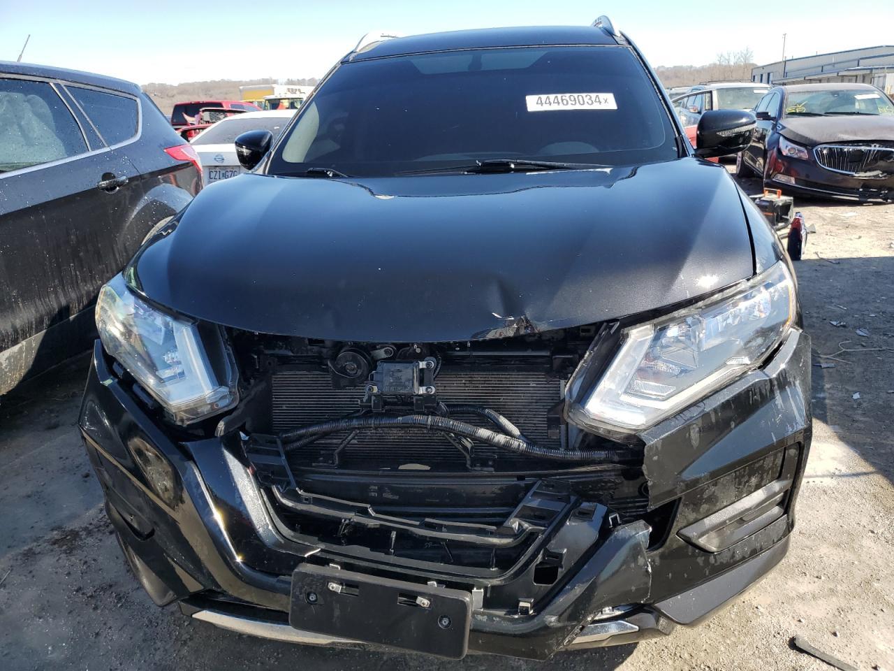 2018 NISSAN ROGUE S - Фото 5