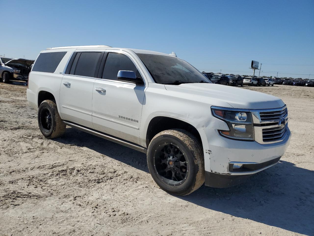 2016 CHEVROLET SUBURBAN K - Image 4