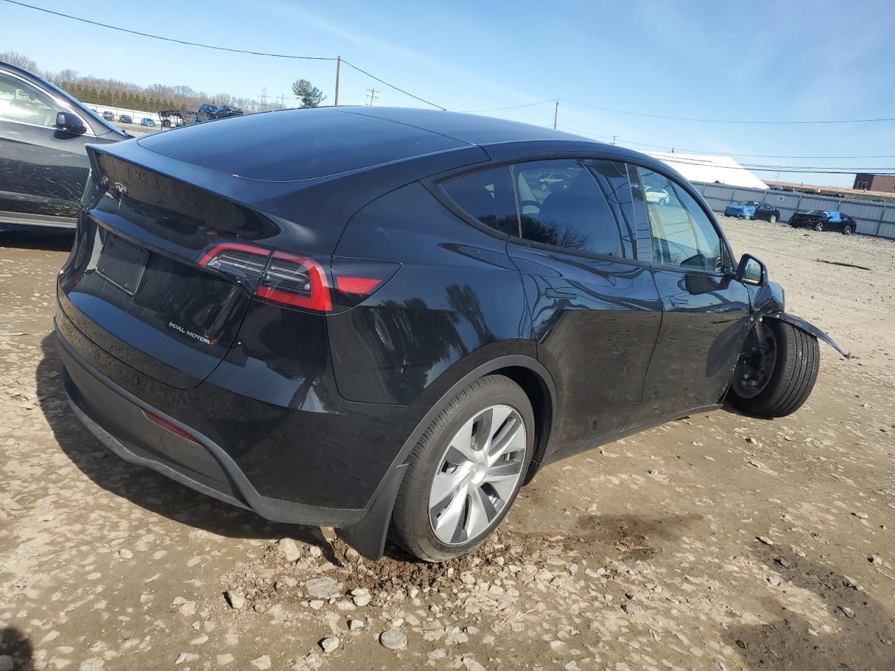 2023 TESLA MODEL Y - Image 3