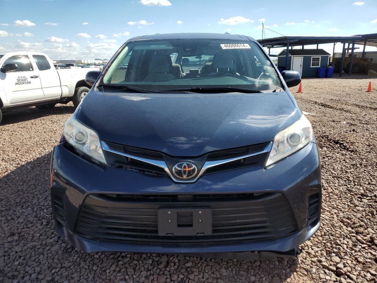 2019 TOYOTA SIENNA LE - Image 5