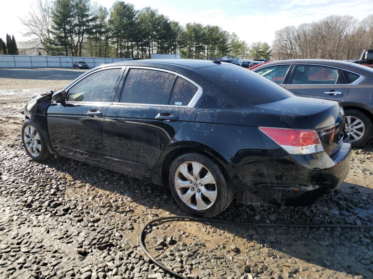 2010 HONDA ACCORD EXL - Image 2