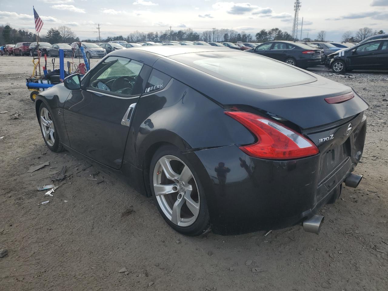 2010 NISSAN 370Z - Image 2