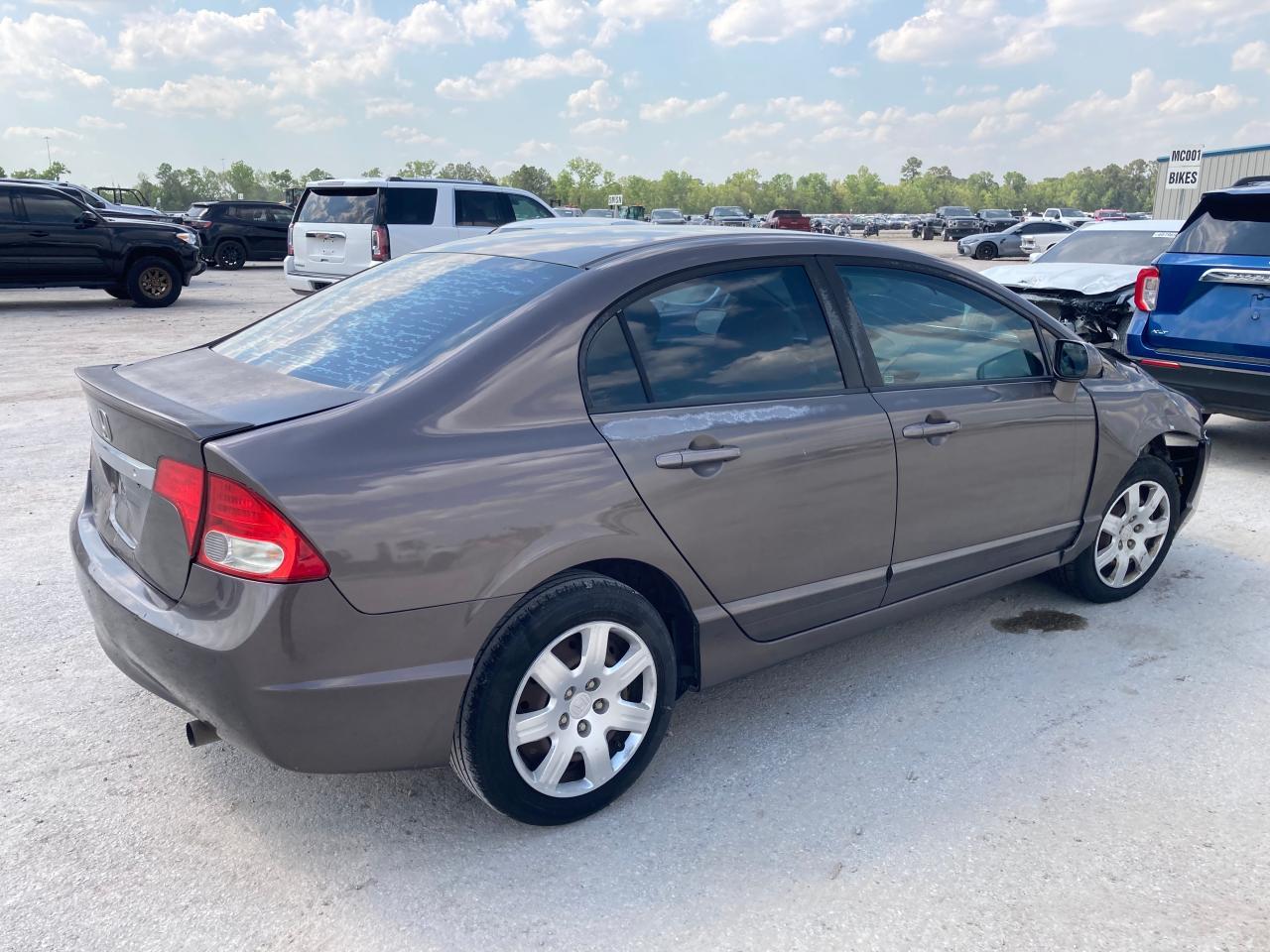 2011 HONDA CIVIC LX - Image 3