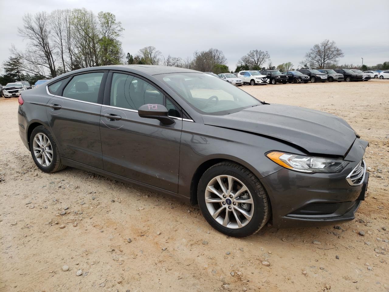 2017 FORD FUSION SE - Image 4