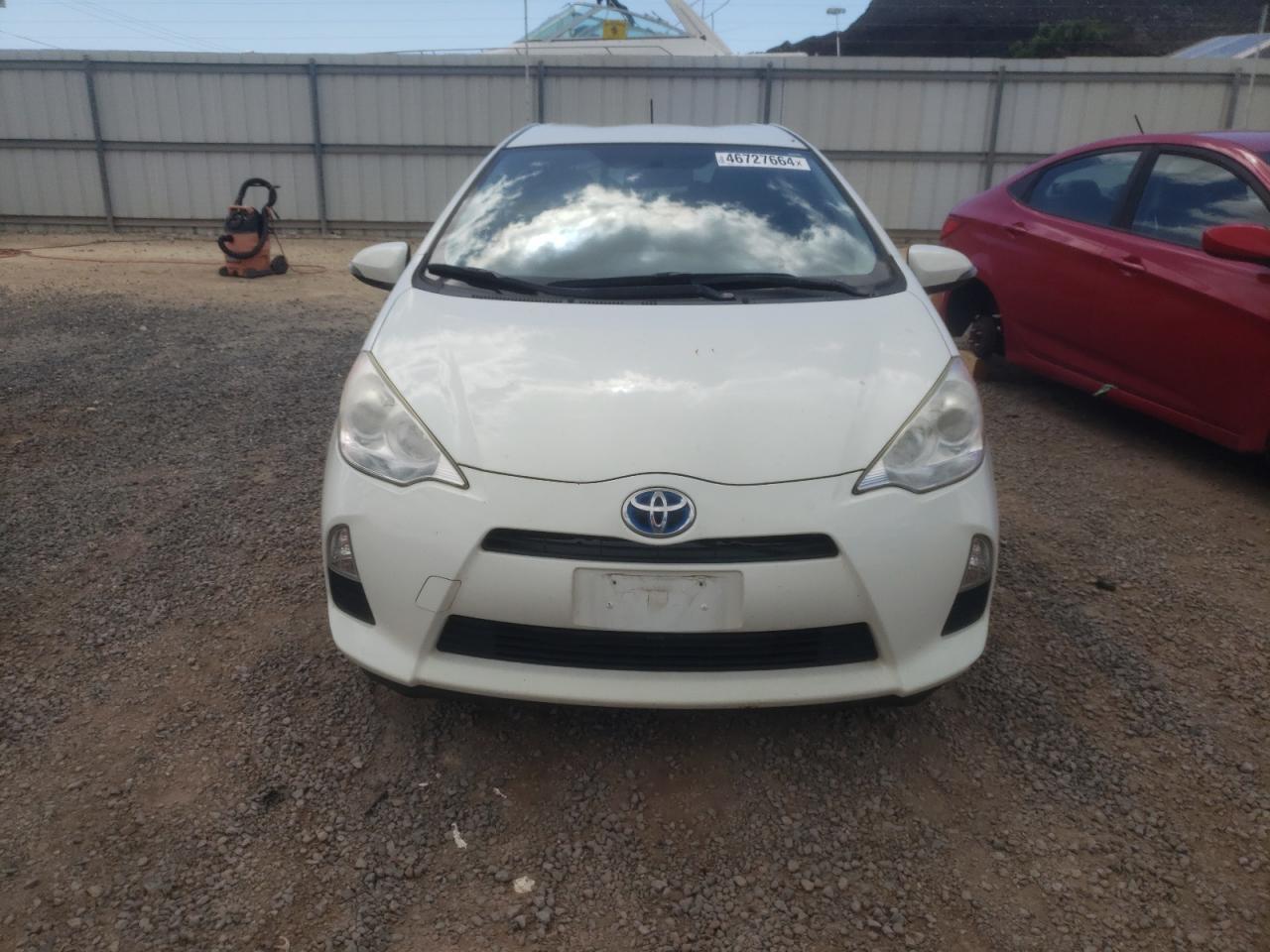 2013 TOYOTA PRIUS C - Image 5
