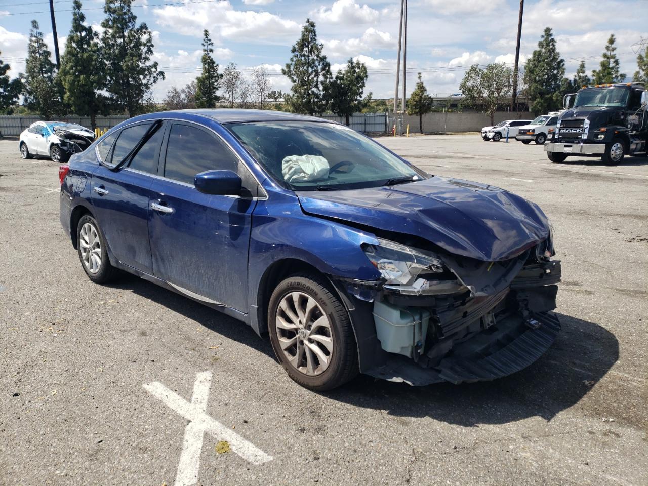 2018 NISSAN SENTRA S - Фото 4