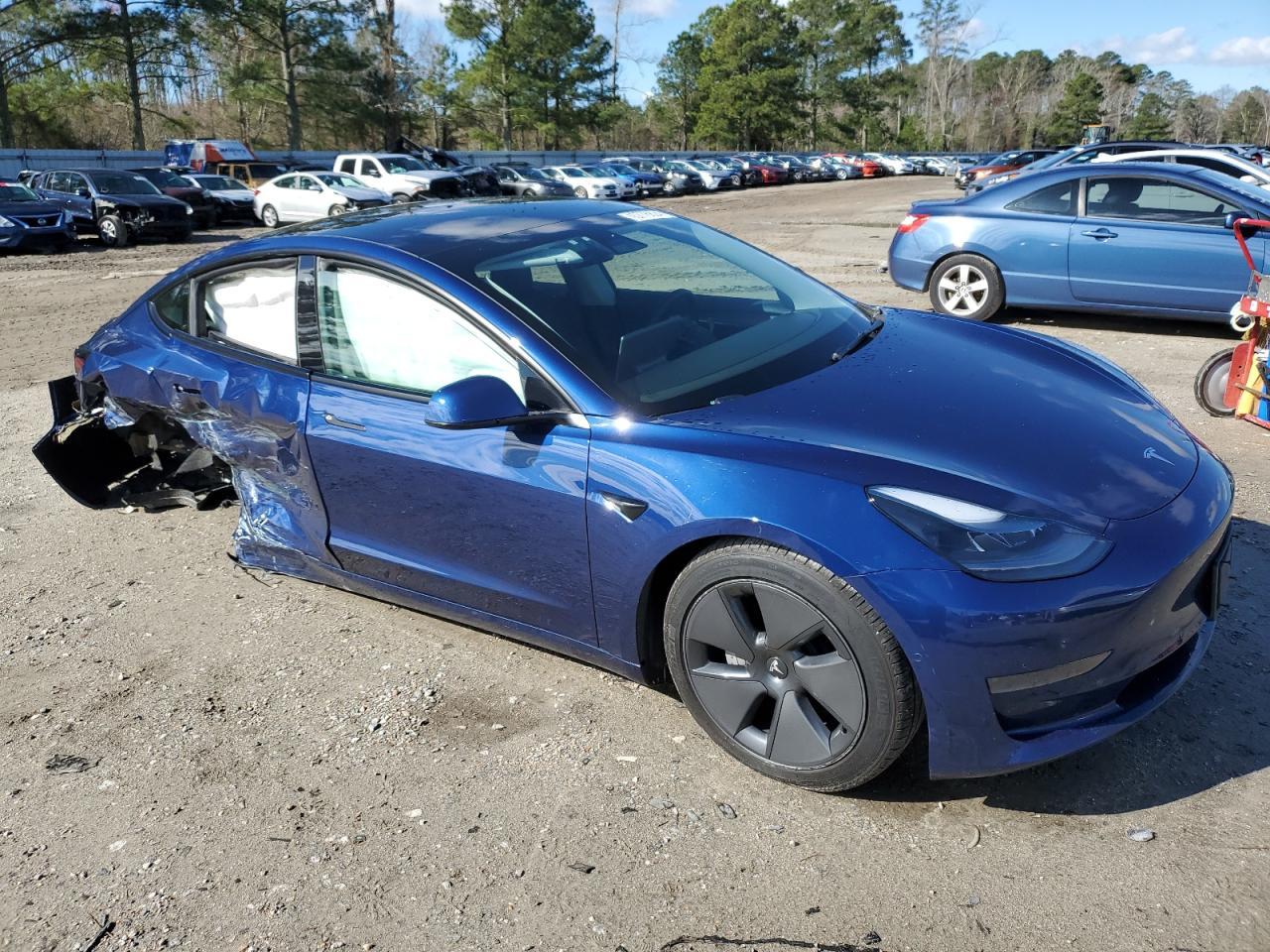 2022 TESLA MODEL 3 - Image 4