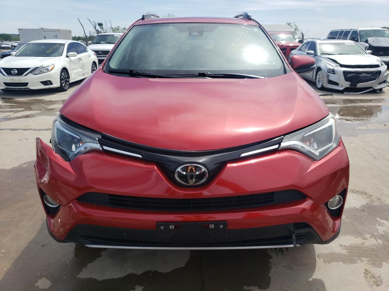 2017 TOYOTA RAV4 XLE - Image 5