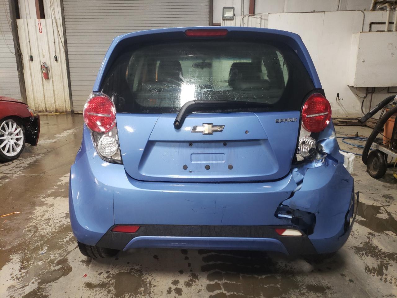 2014 CHEVROLET SPARK 1LT - Фото 6
