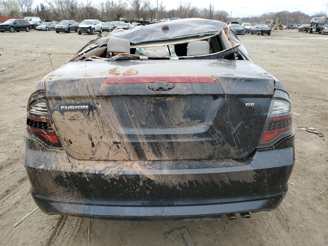 2012 FORD FUSION SE - Image 6