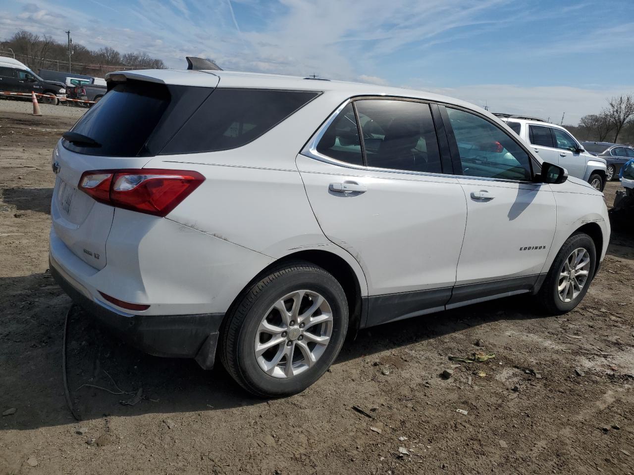 2019 CHEVROLET EQUINOX LT - Фото 3