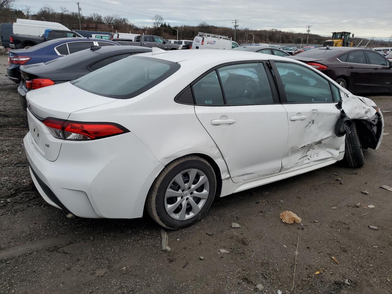 2020 TOYOTA COROLLA LE - Image 3
