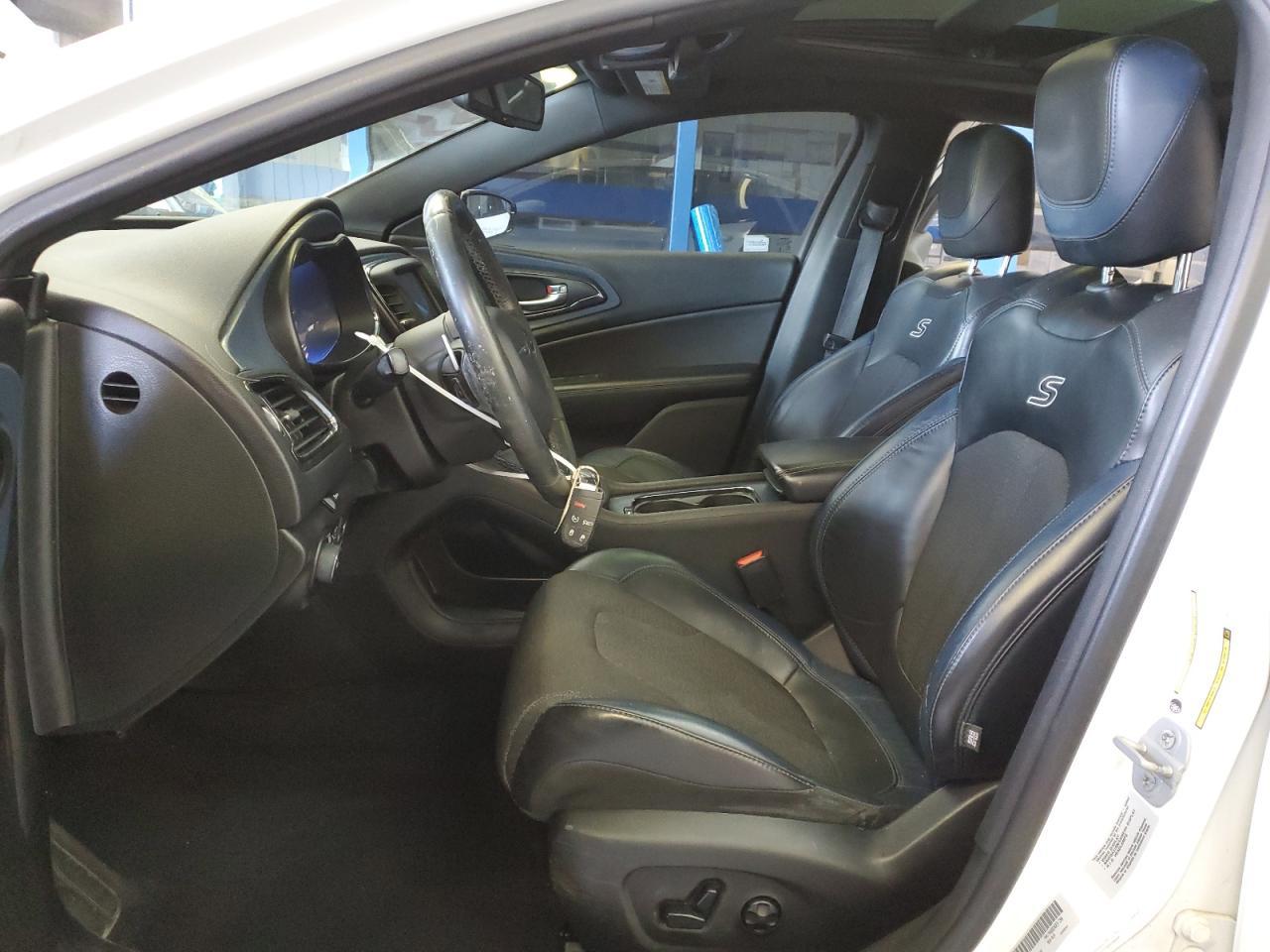 2015 CHRYSLER 200 - Image 7
