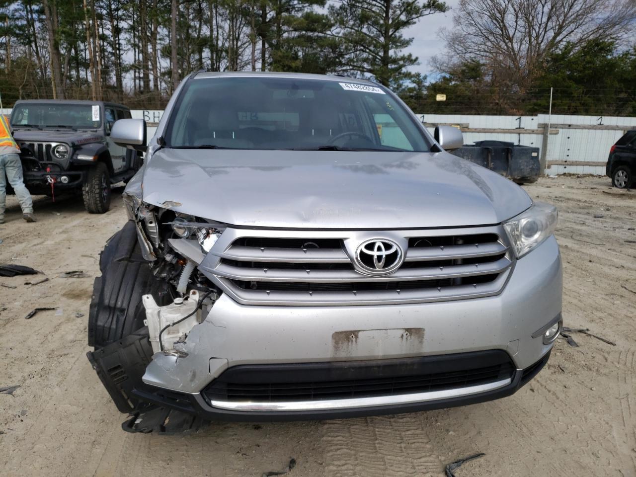 2012 TOYOTA HIGHLANDER - Image 5