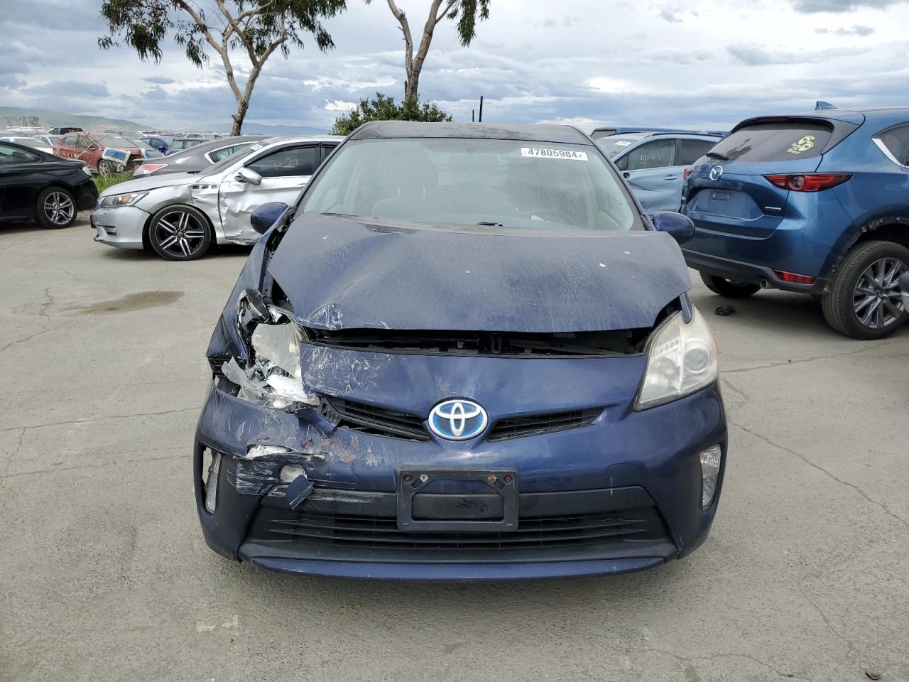 2013 TOYOTA PRIUS - Фото 5