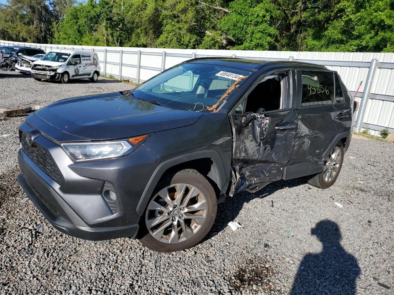 2019 TOYOTA RAV4 XLE P