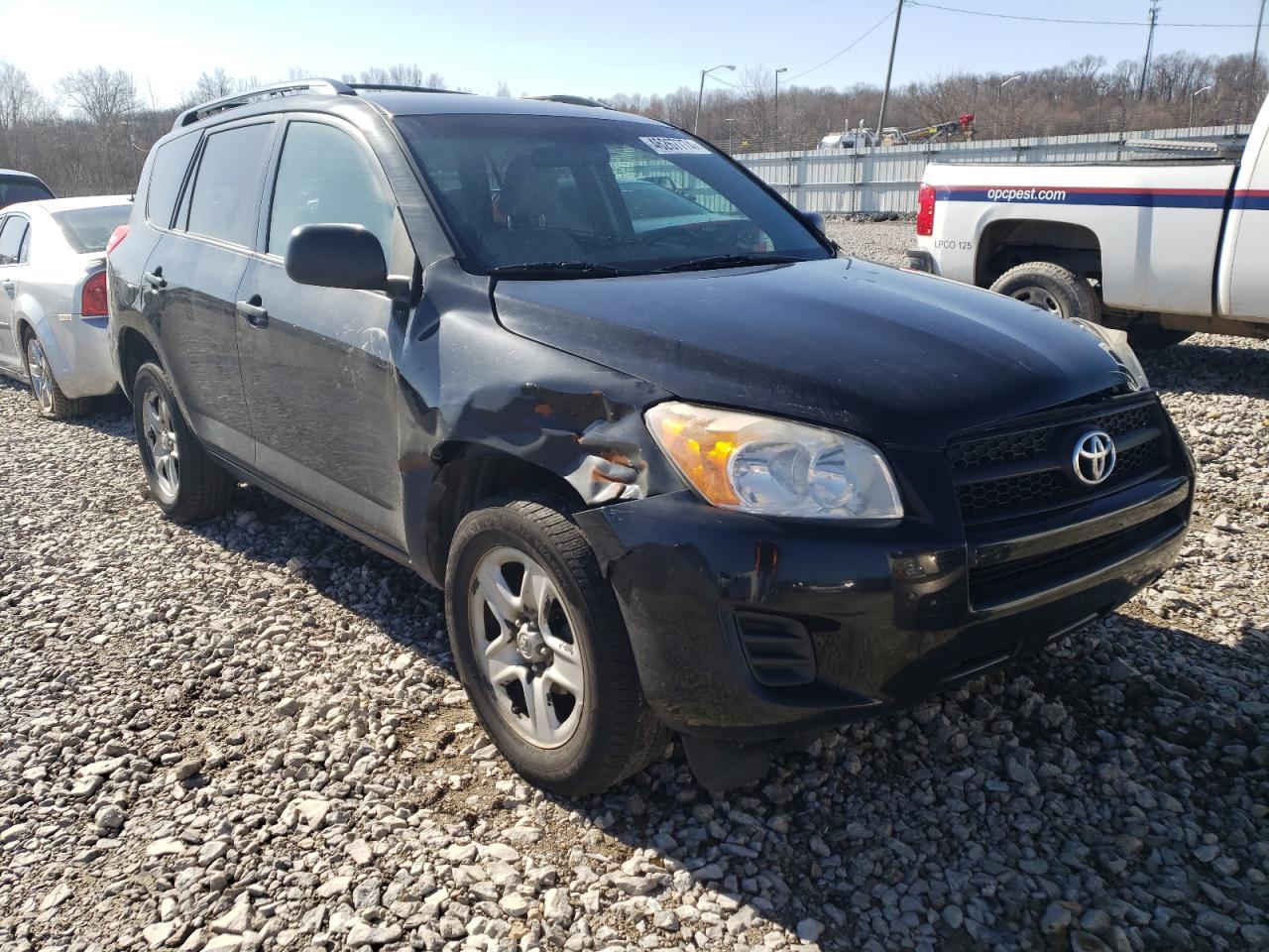 2011 TOYOTA RAV4 - Фото 4