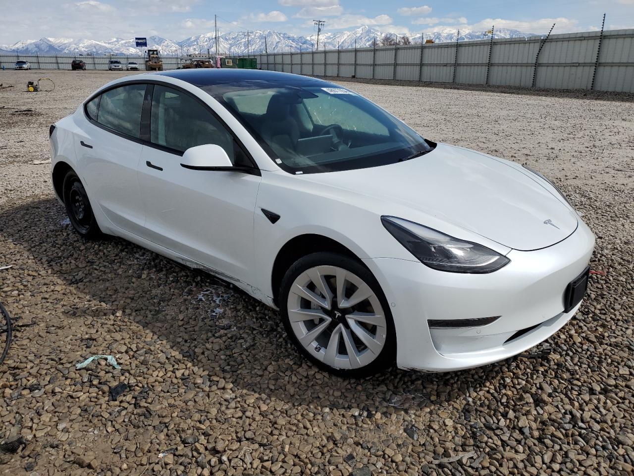 2022 TESLA MODEL 3 - Image 4