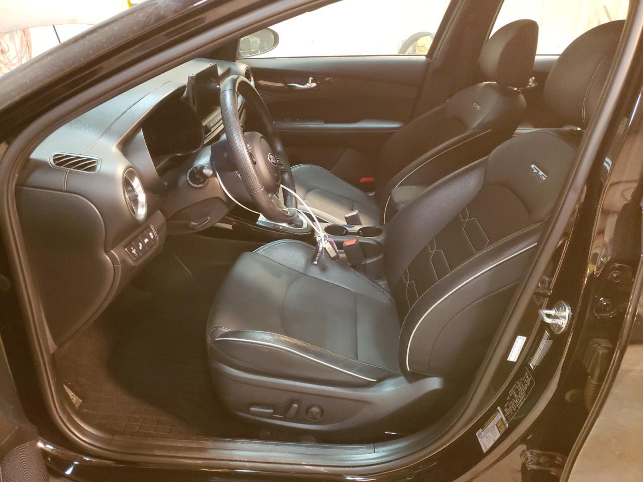 2021 KIA FORTE GT L - Image 7
