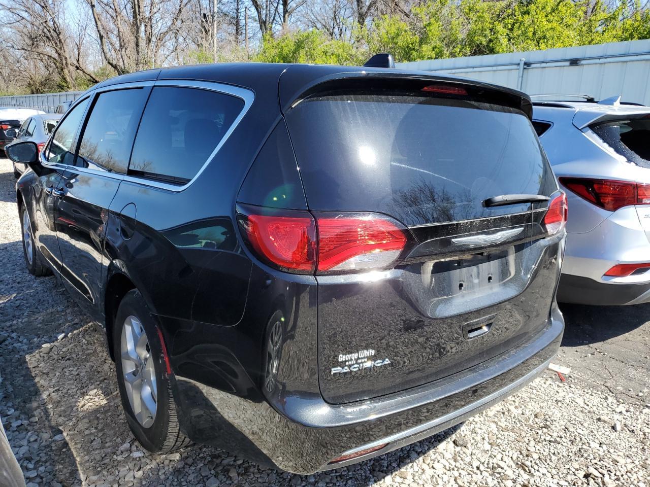 2017 CHRYSLER PACIFICA T - Image 2
