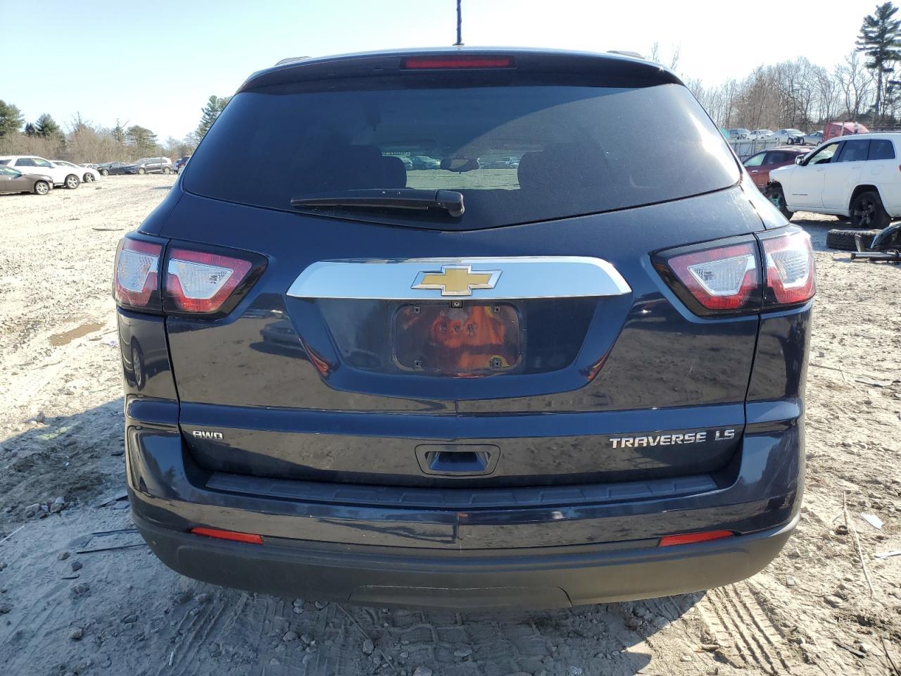 2015 CHEVROLET TRAVERSE L - Фото 6