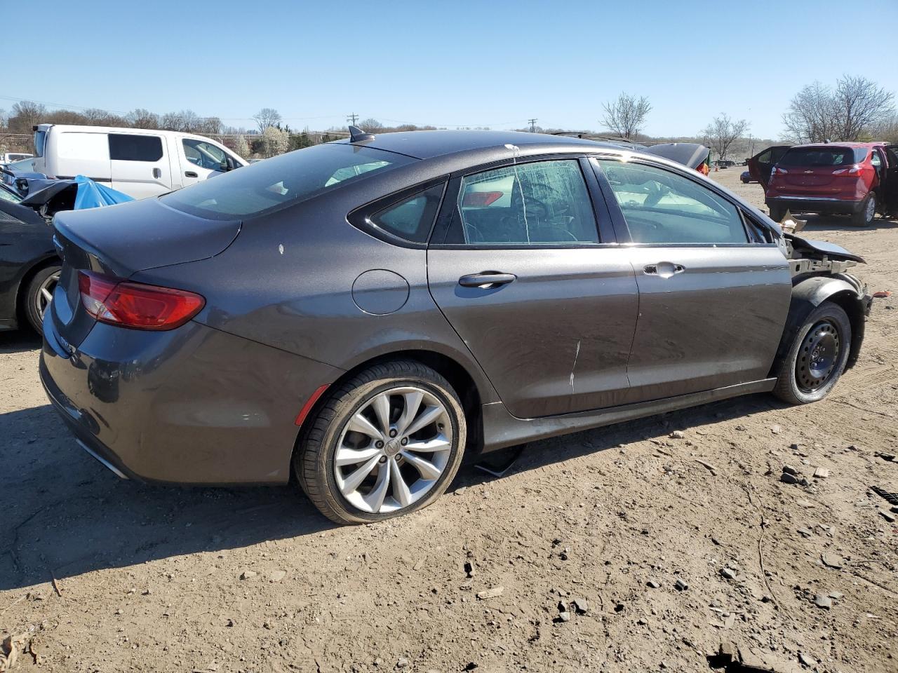 2015 CHRYSLER 200 S - Фото 3