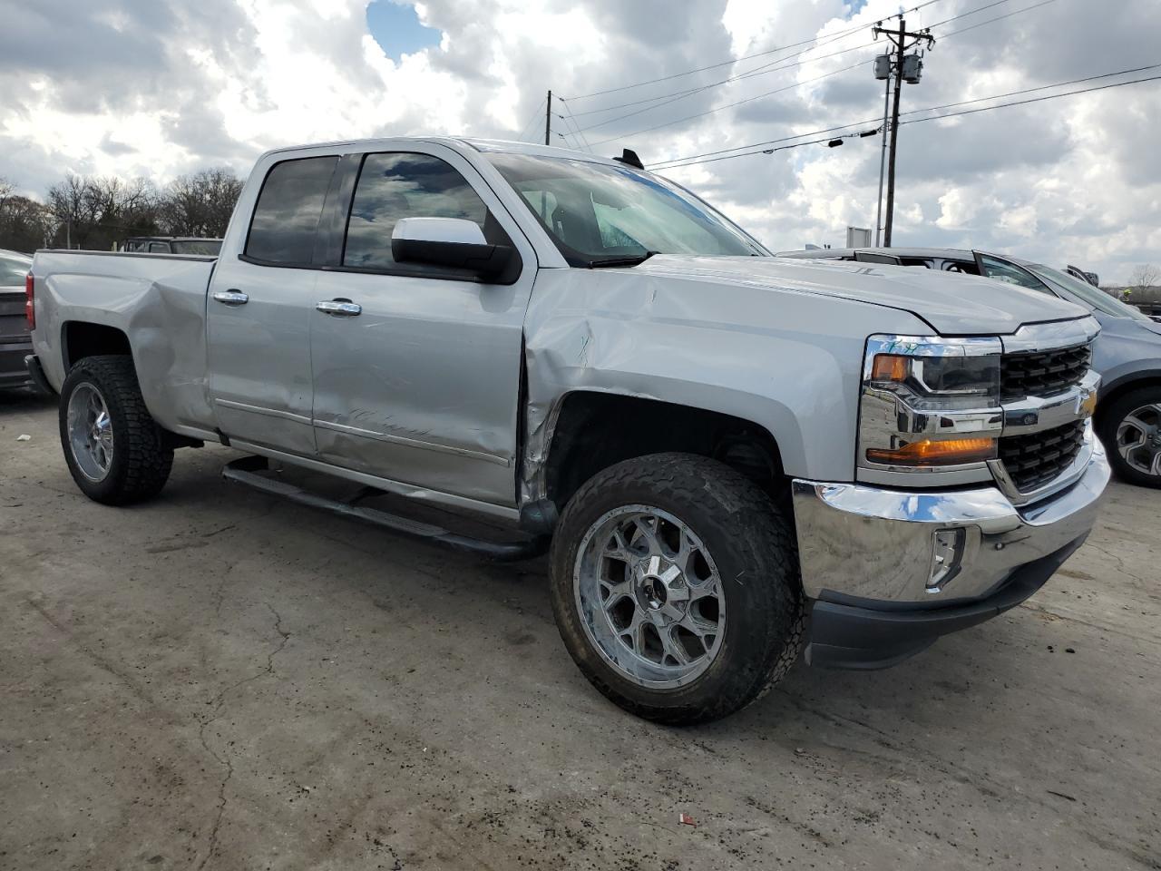 2016 CHEVROLET SILVERADO - Фото 4
