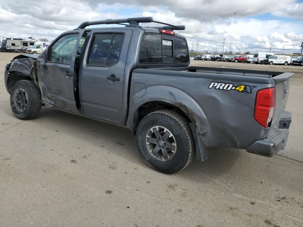 2019 NISSAN FRONTIER S - Фото 2