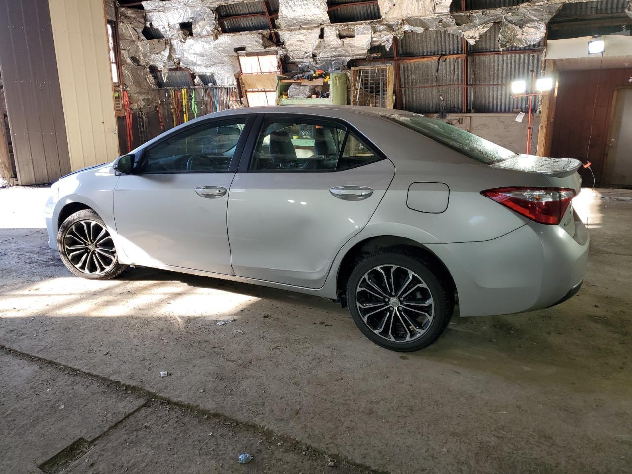 2016 TOYOTA COROLLA L - Фото 2