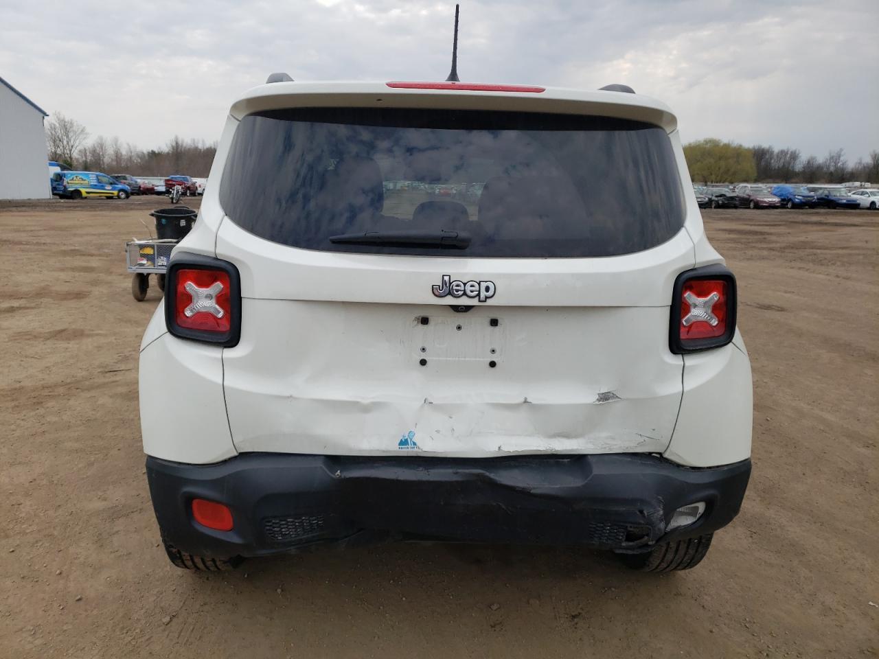 2017 JEEP RENEGADE L - Фото 6