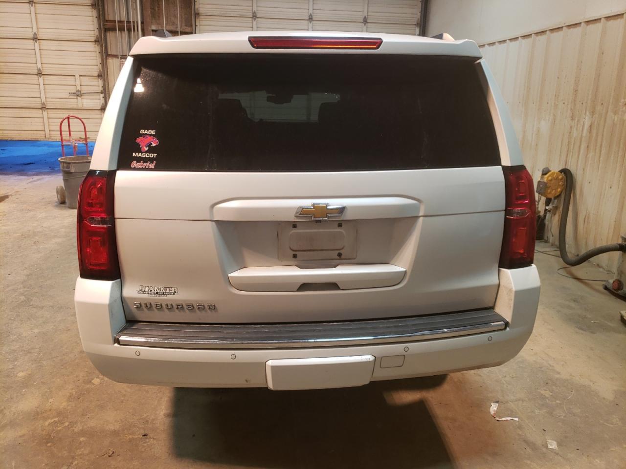 2016 CHEVROLET SUBURBAN C - Image 6