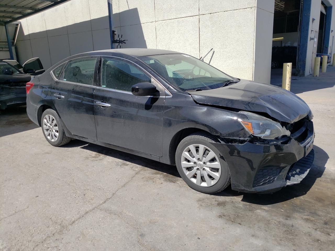 2017 NISSAN SENTRA S - Фото 4