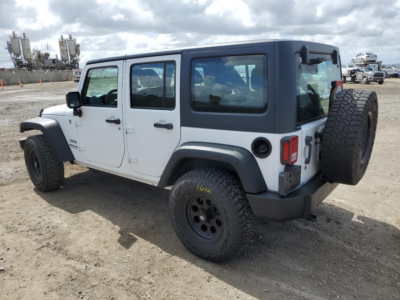 2015 JEEP WRANGLER U - Фото 2