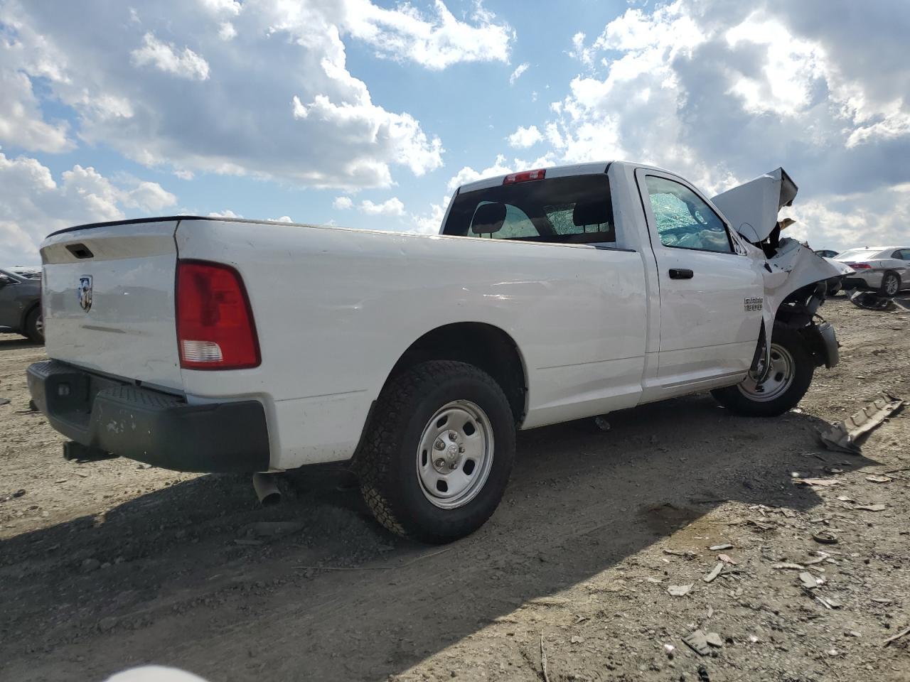 2017 RAM 1500 ST - Image 3