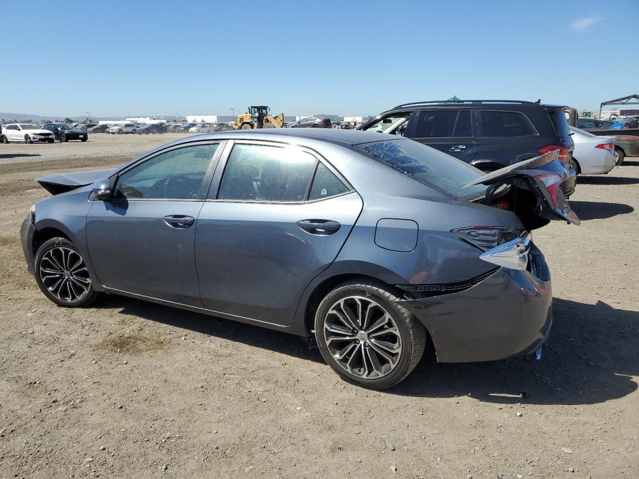 2015 TOYOTA COROLLA L - Фото 2