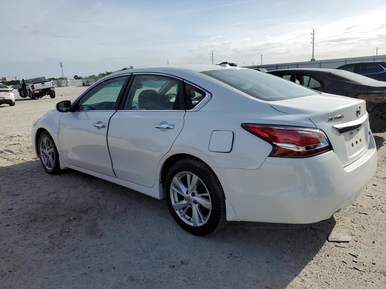 2015 NISSAN ALTIMA 2.5 - Image 2