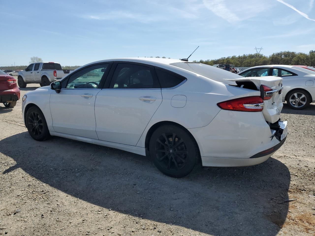 2017 FORD FUSION SE - Фото 2