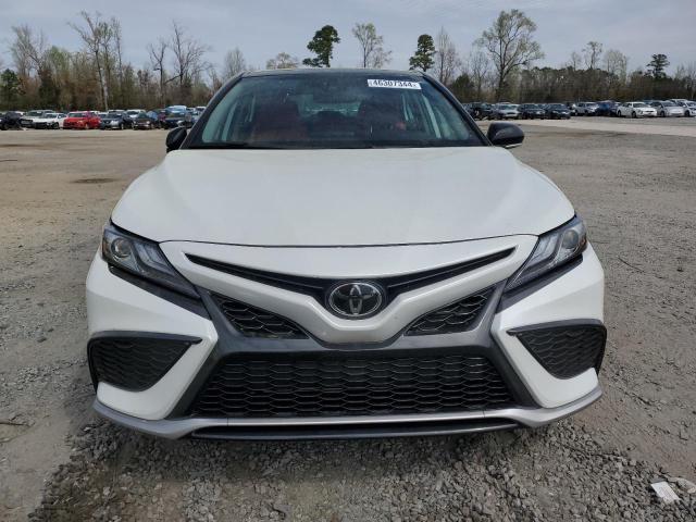 2022 Toyota Camry Xse - Фото 5