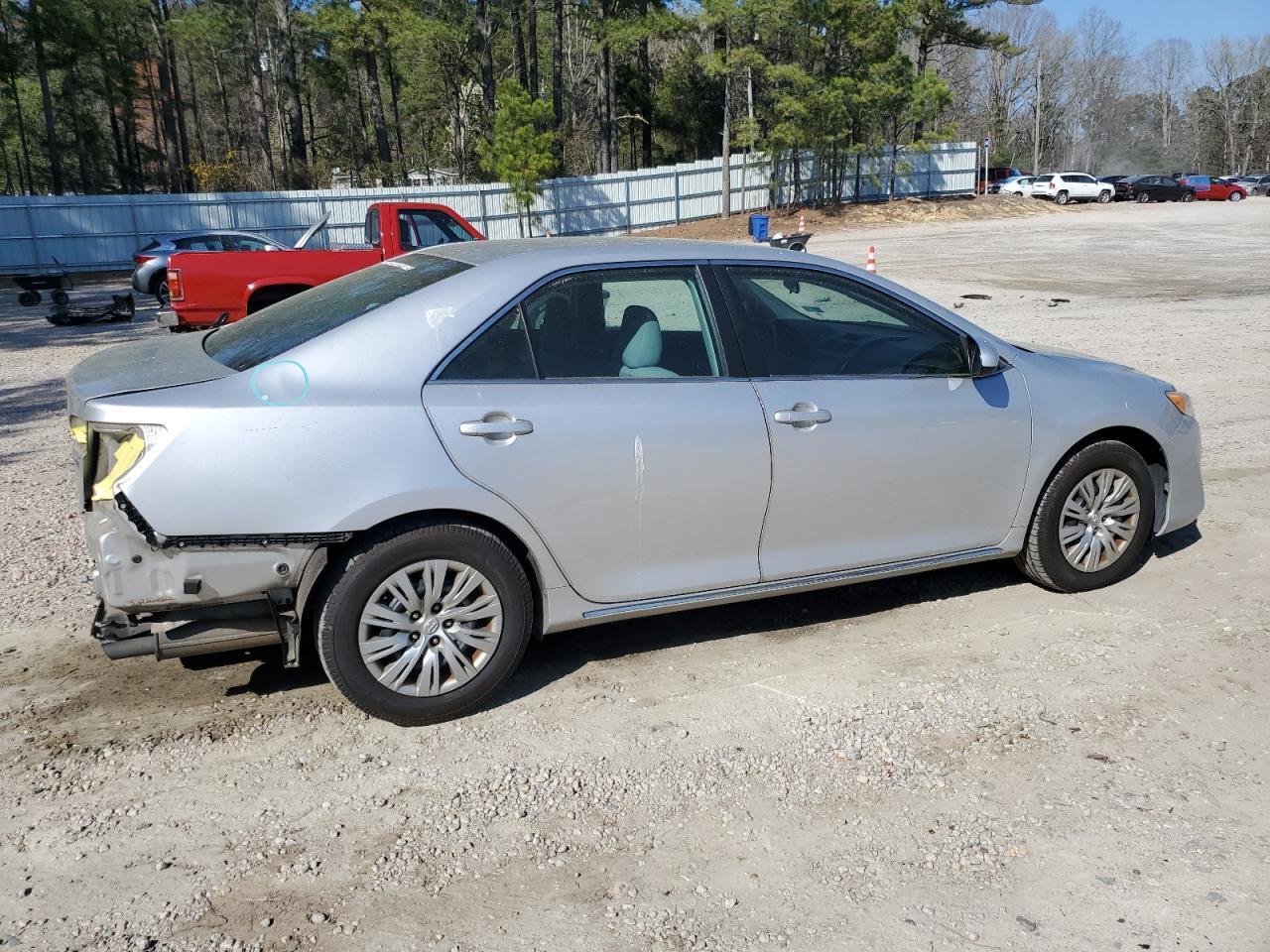2014 TOYOTA CAMRY L - Фото 3