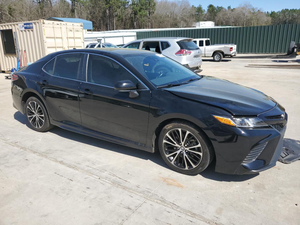 2019 TOYOTA CAMRY L - Фото 4